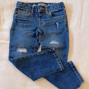 Cat & Jack Toddler Girl Super Stretch Denim with Adjustable Waistband, 4T.